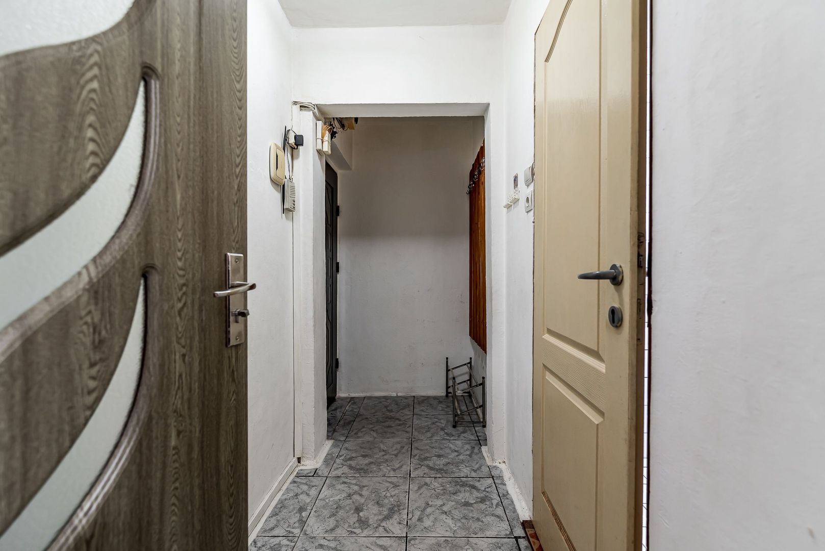 Imagine 11 - Apartament cu 3 camere, etaj 1 + loc de parcare zona Fortuna
