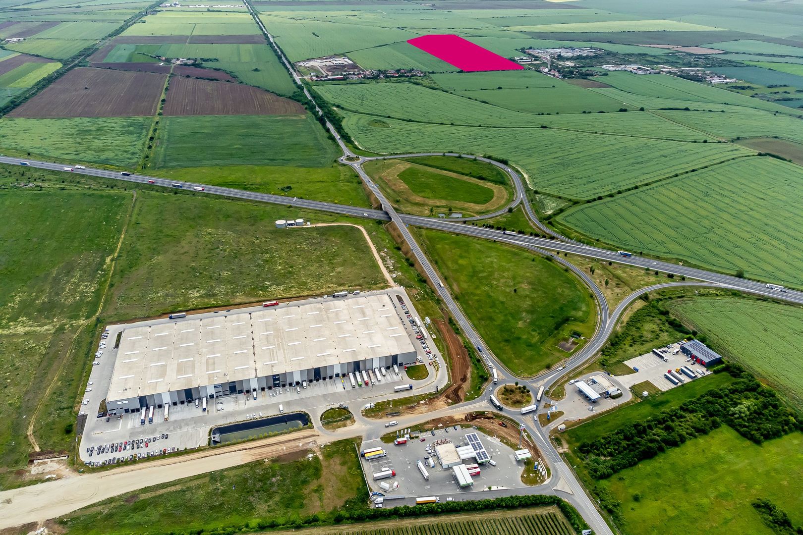 Imagine 3 - Teren cu PUZ ideal pentru parc logistic și de servicii