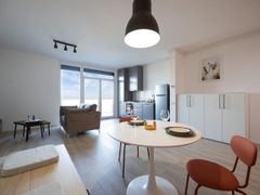Penthouse NOU de vanzare Comison 0