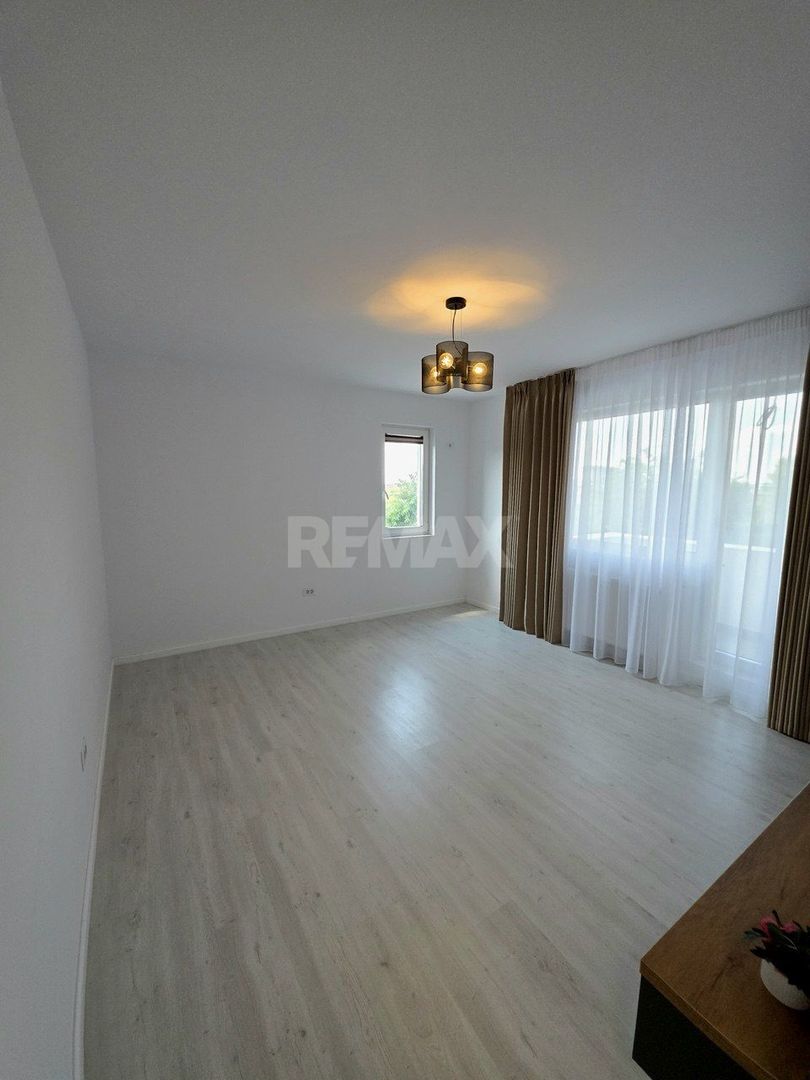 Apartament cu 2 camere în București, România - imaginea 4
