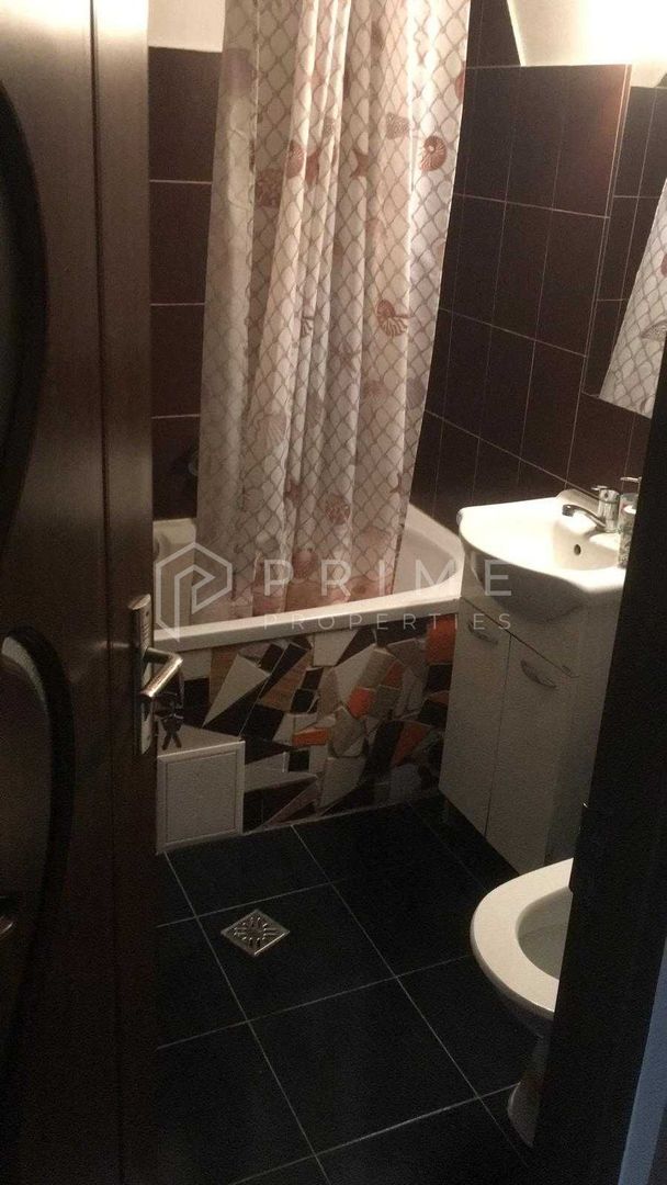 Apartament in Sangeorgiu de Mures, 35 mp-An constructie 2011 - imaginea 6