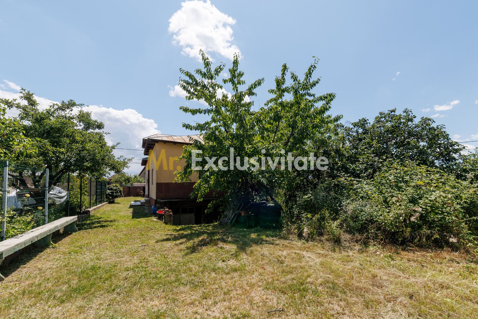Casa cu teren - Prundu-Ideala pentru locuit sau dezvoltare imobiliara - imaginea 14