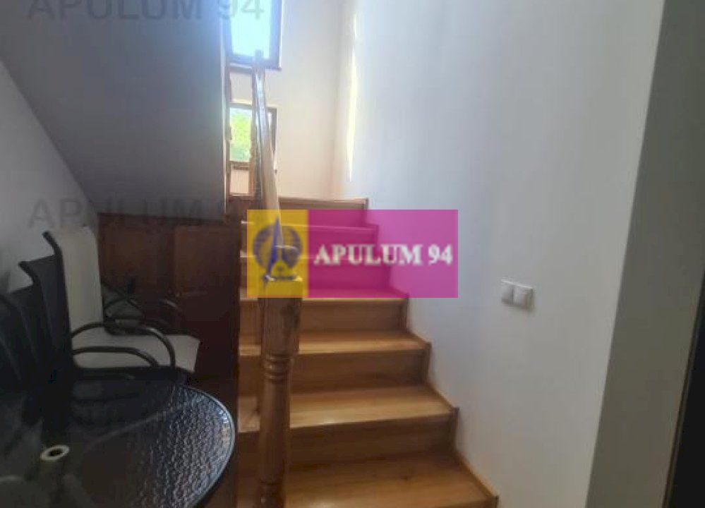 Vilă de vânzare în Breaza - Zona Liceul Militar