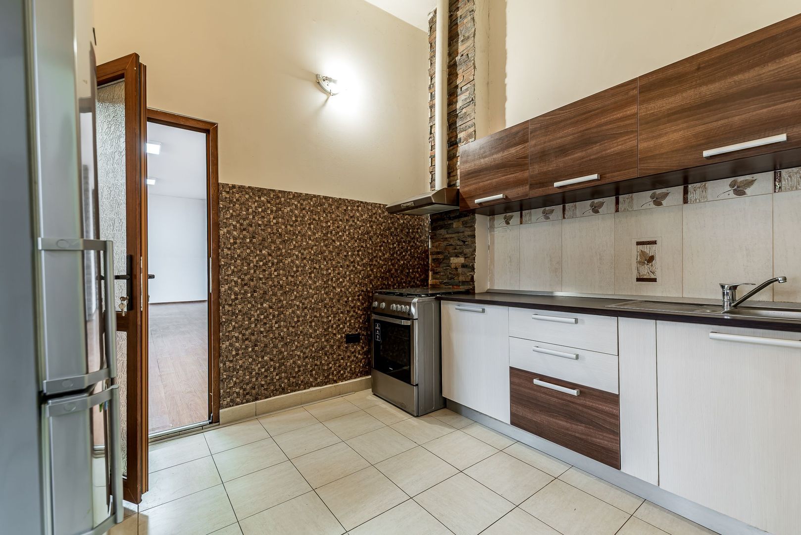 Imagine 5 - Spatiu 2 camere - 105 mp utili - COMISION 0%
