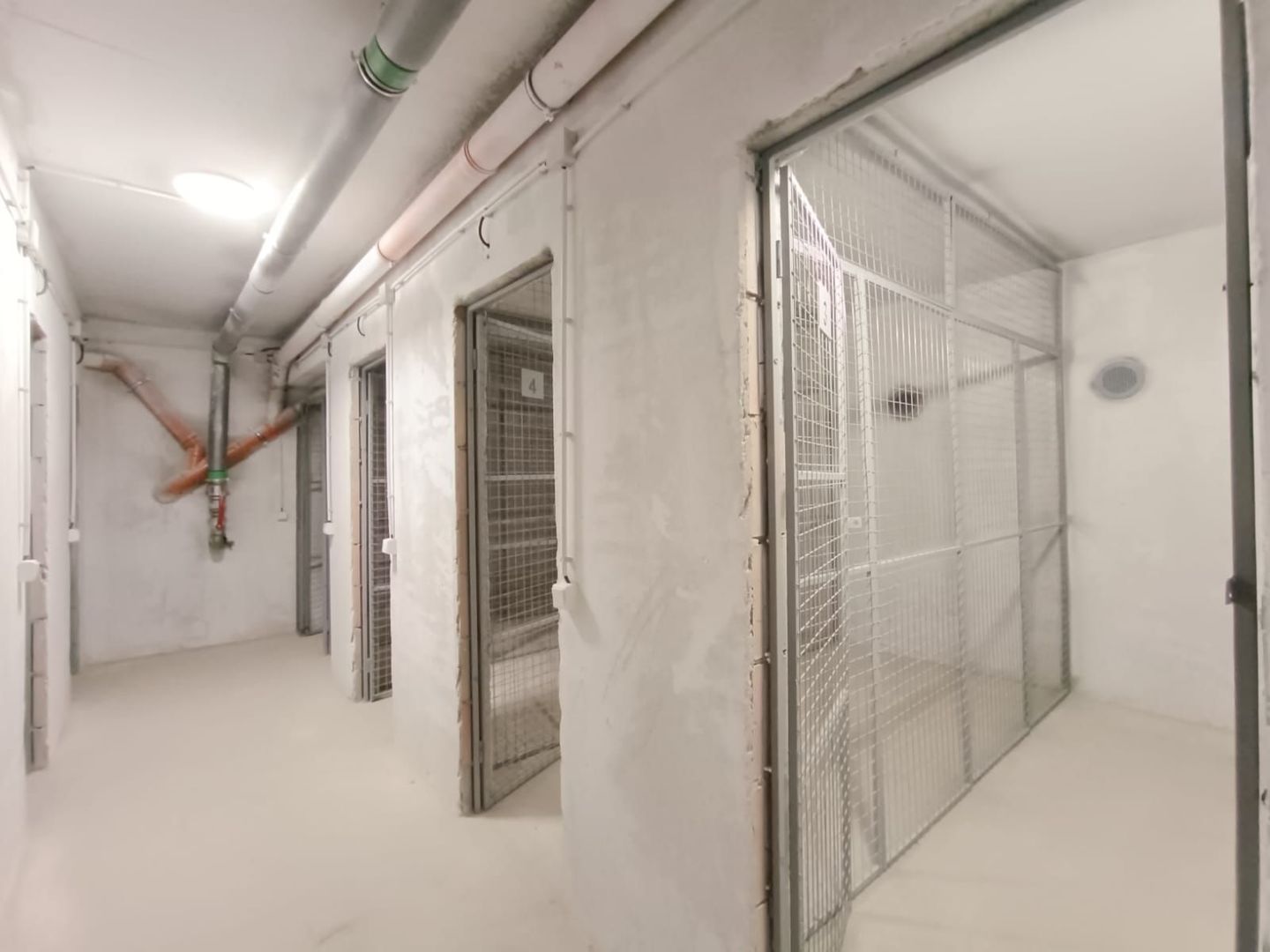 2 camere mobilat cu balcon generos de 9 mp boxă și parcare subterană - imaginea 11