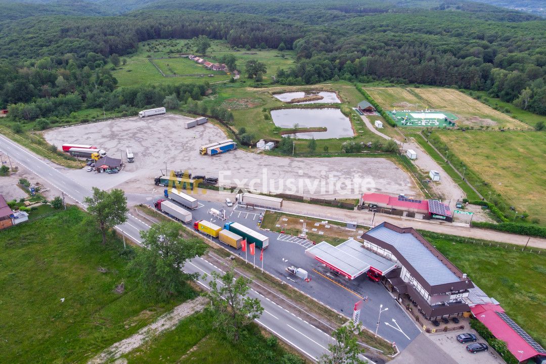 Motel, camping, piscina si lacuri de pescuit pe un teren de 49 285 mp - imaginea 8