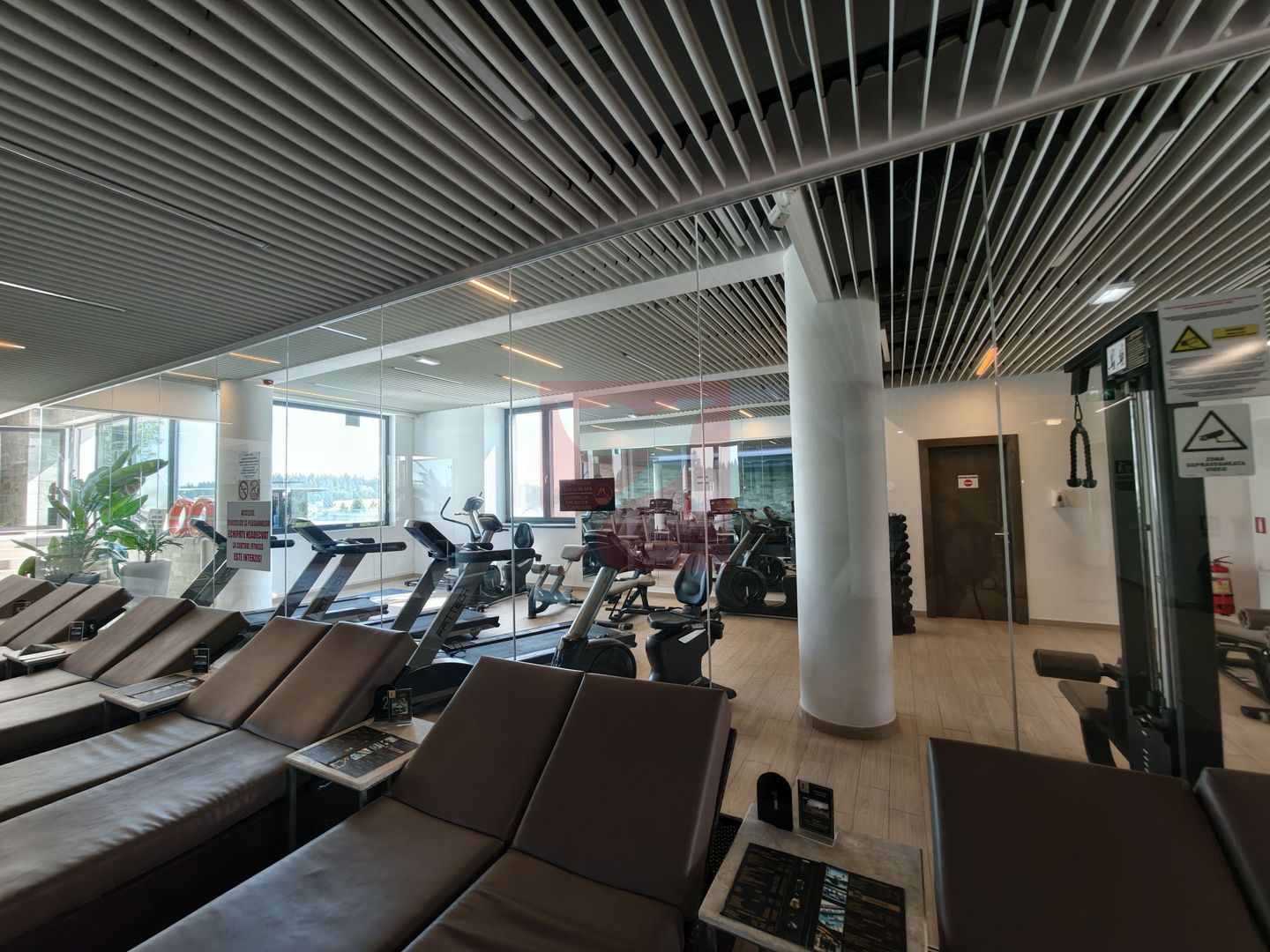 2 apartamente intr-unul singur! - imaginea 54