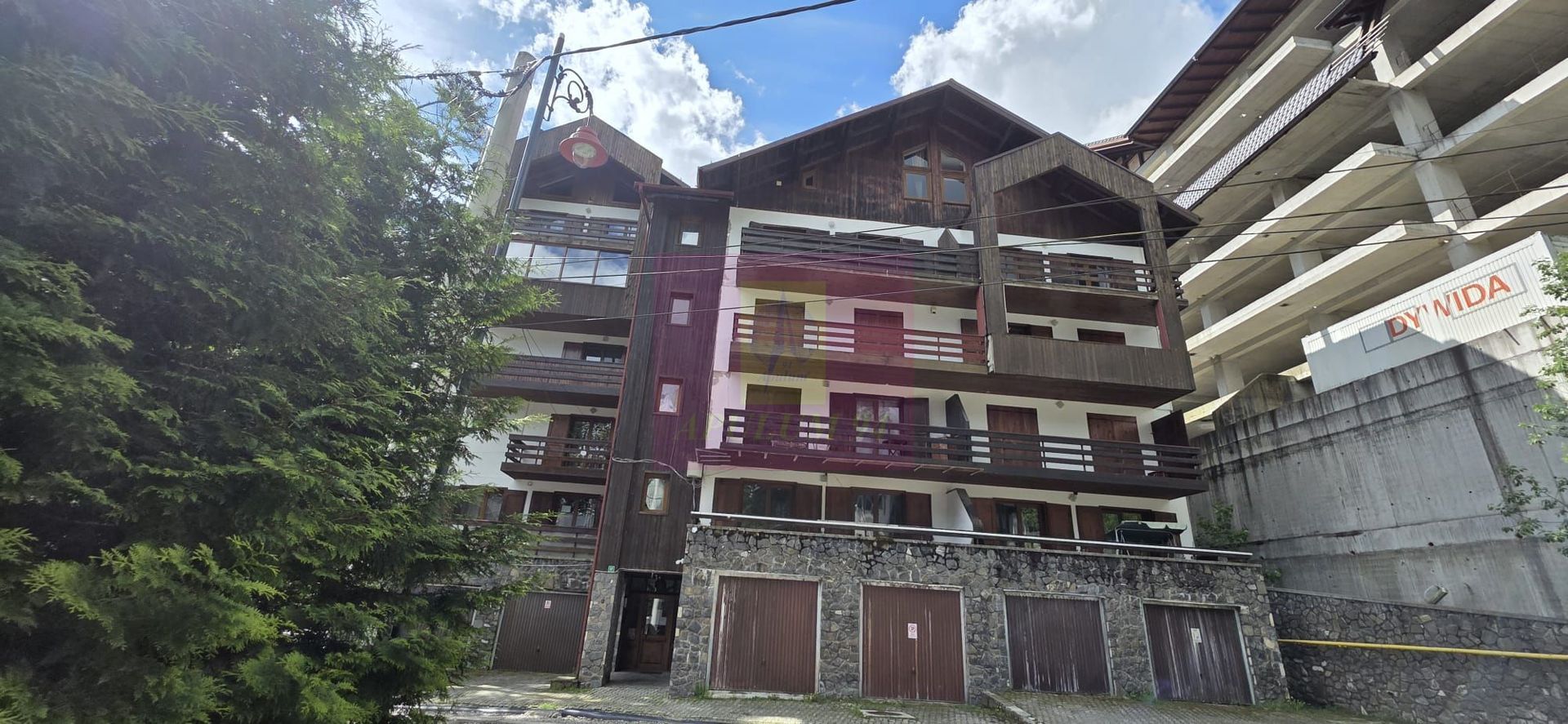 Apartament cu 2 camere de vanzare in Sinaia - imaginea 12