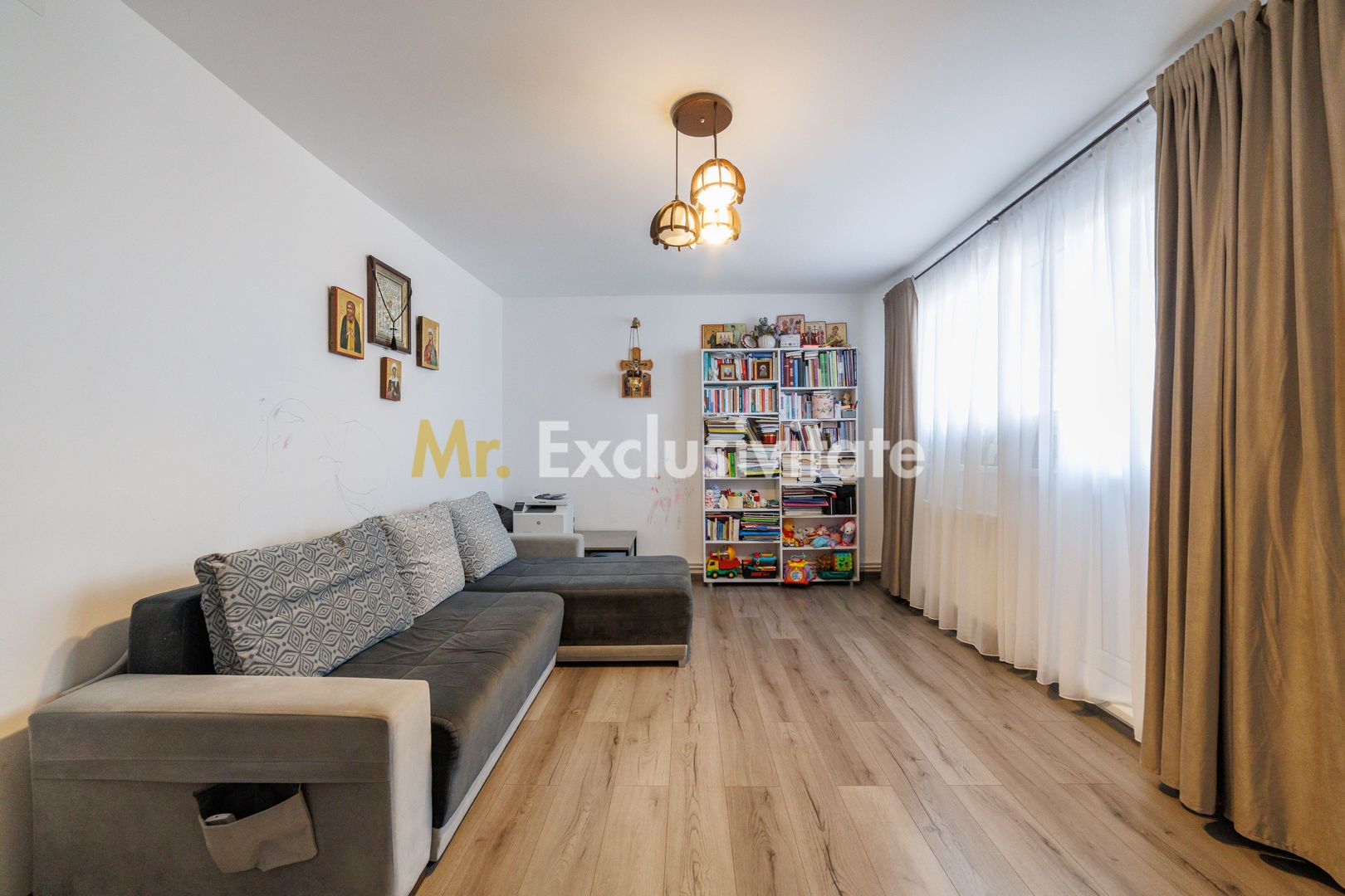 Apartament 3 camere decomandat, 2 balcoane și loc de parcare – Trivale - imaginea 3