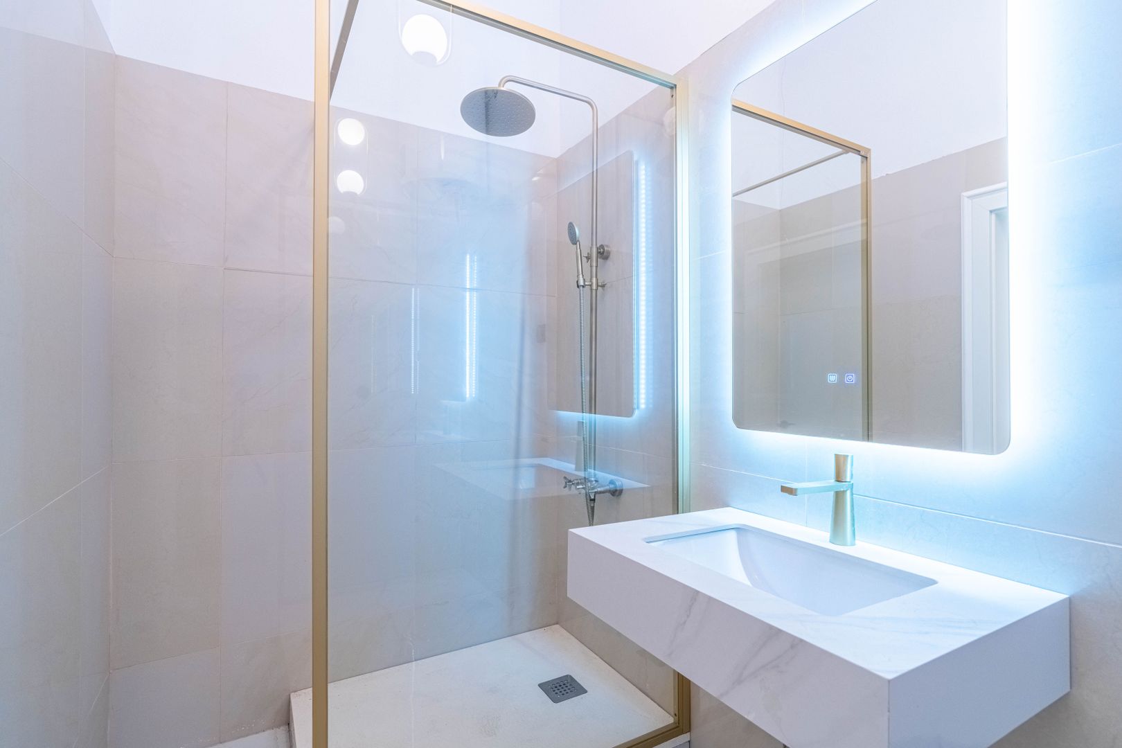 Imagine 10 - Apartament 2 camere parter înalt, amenajat complet.