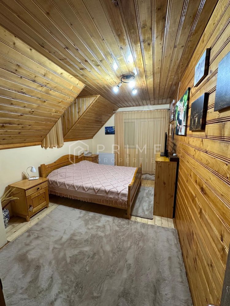 Casă spațioasă de vânzare – Corunca, zona Vatman - imaginea 5