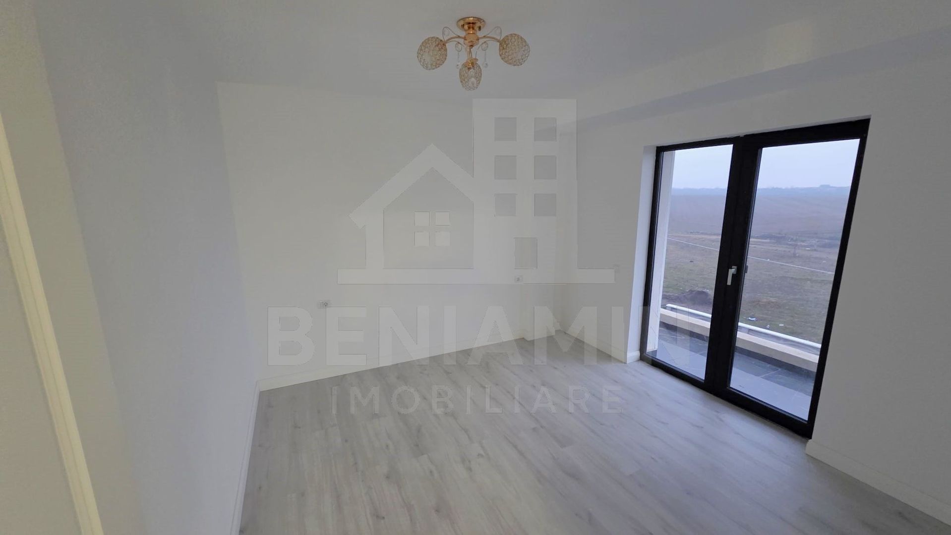 Casa noua 4 dormitoare 2 bai P+1 zona Selgros Teilor - imaginea 7