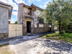 Casă pe Str. Dorobanților | 716 mp teren | Pârneava