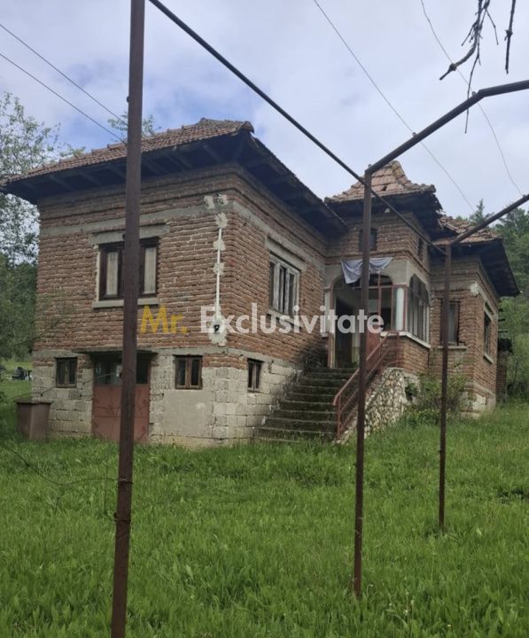 Teren 4226 mp si casa de renovat in loc. Babana, jud. Arges - imaginea 3