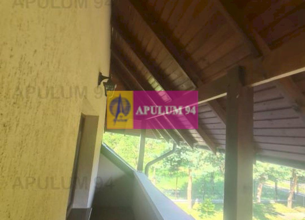 Vilă de vânzare în Breaza - Zona Liceul Militar