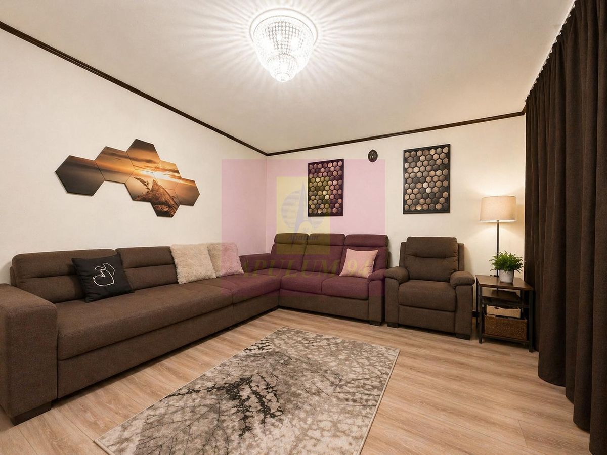 Vanzare apartament 2camere- zona Decebal