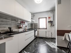 Apartament renovat cu 2 camere Micalaca etaj 3 Comision 0