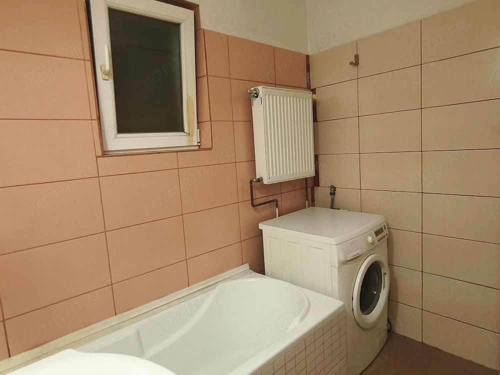 Apartament cu 2 camere, etaj 3 chiar în Complexul Studențesc - imaginea 6