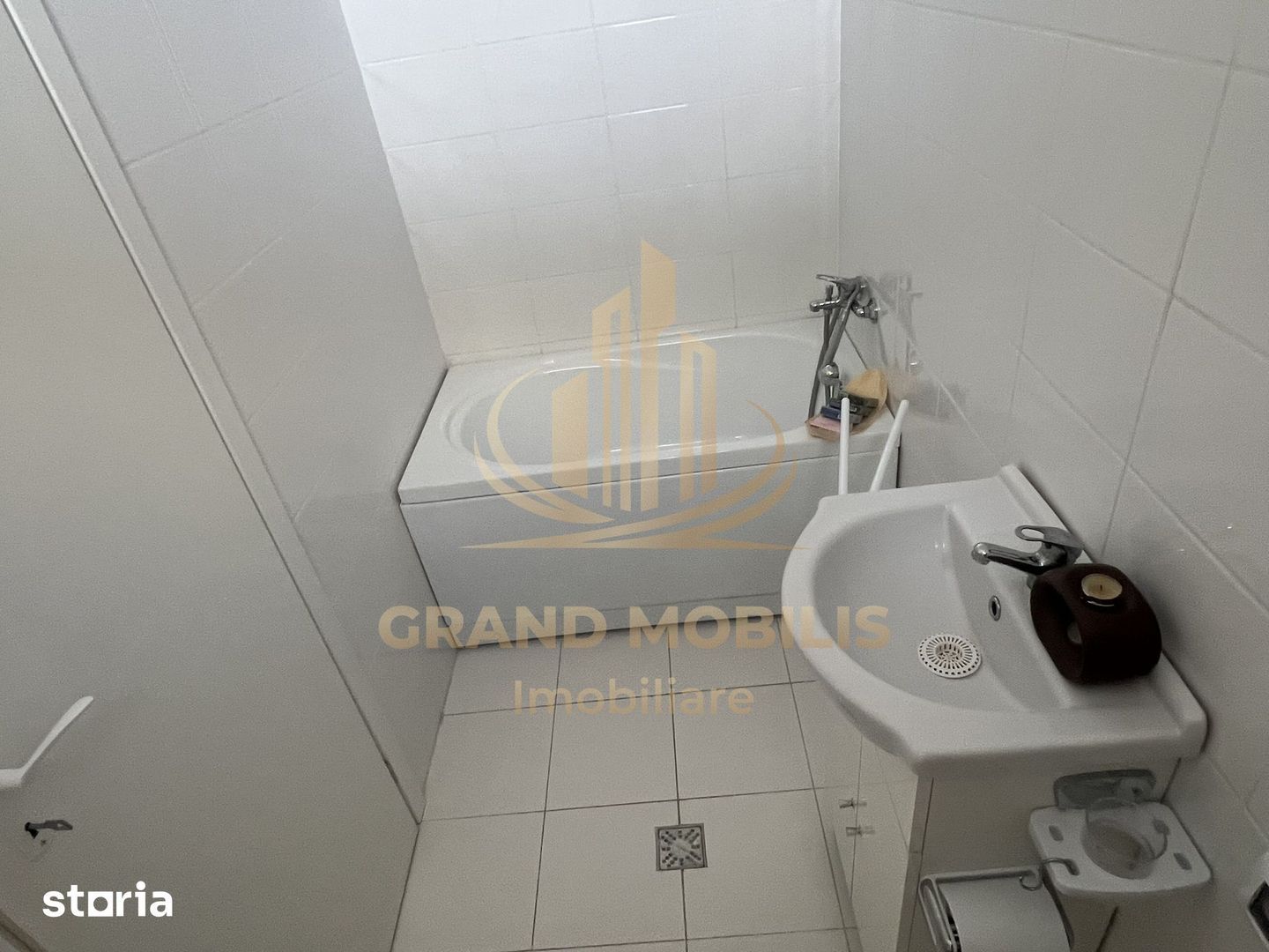 OCAZIE! Duplex 3 Camere | Bloc 2013 | 84 mp pe 2 Niveluri | PARCARE - imaginea 18