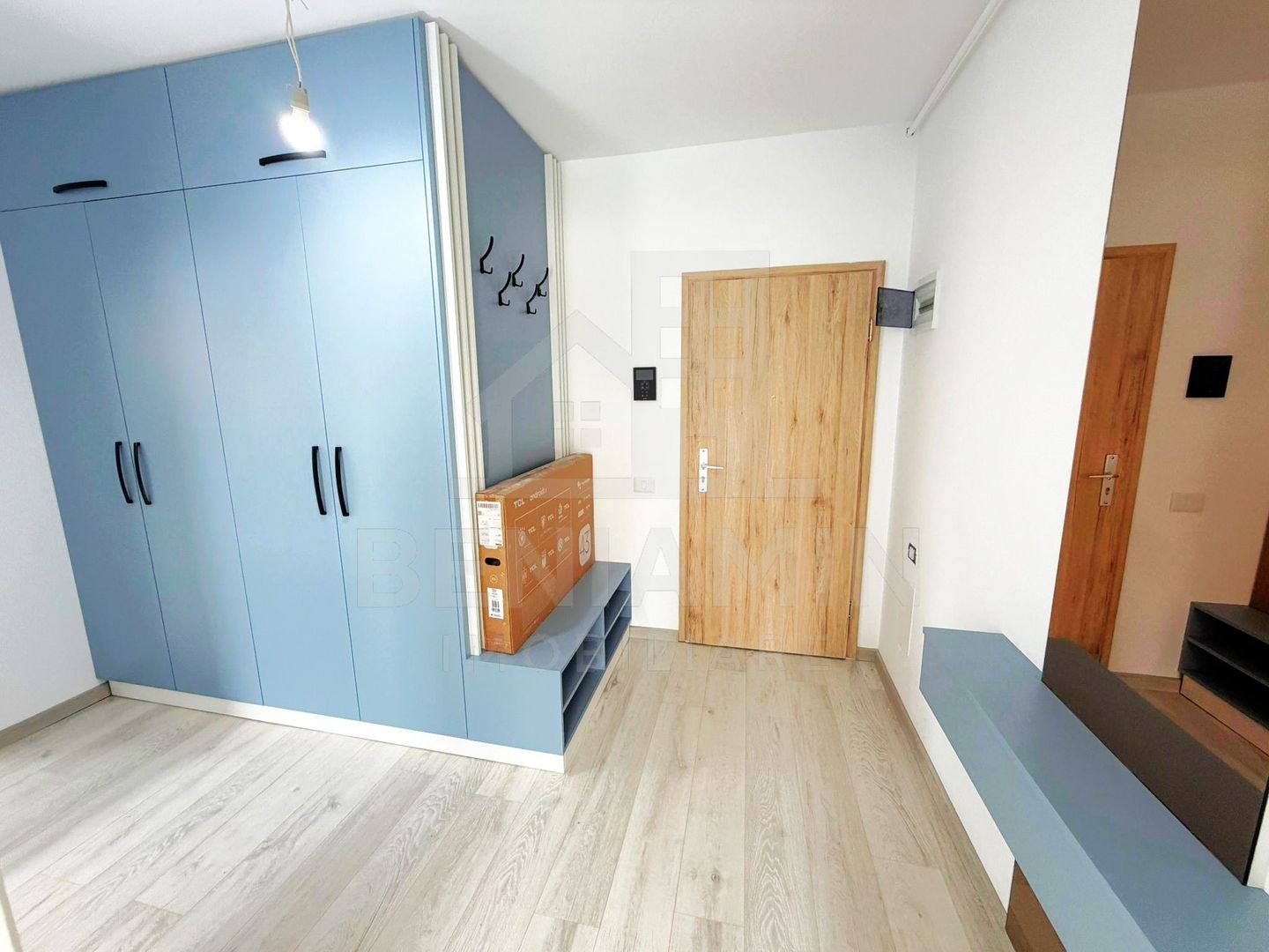2 Camere-Coresi-Parcare subterana-55mp-Nelocuit-Mobilat-Utilat-Liber - imaginea 7