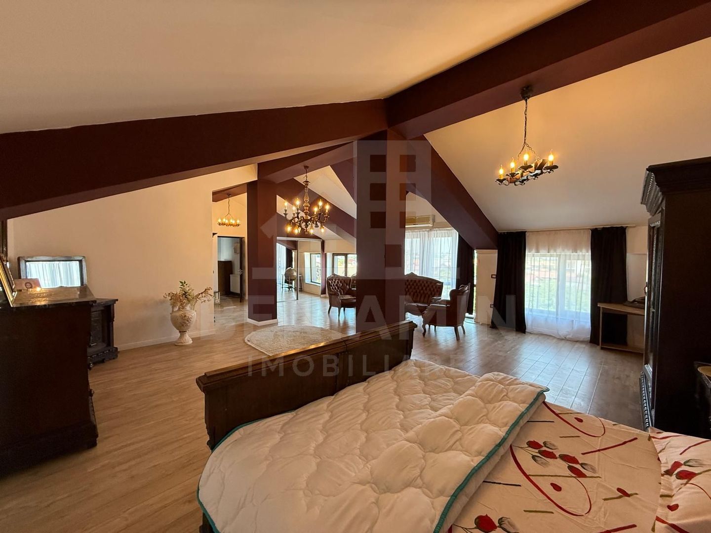 Apartament cu terasa exterioara-Centrala Termica-Mobilat-Pet friendly - imaginea 4