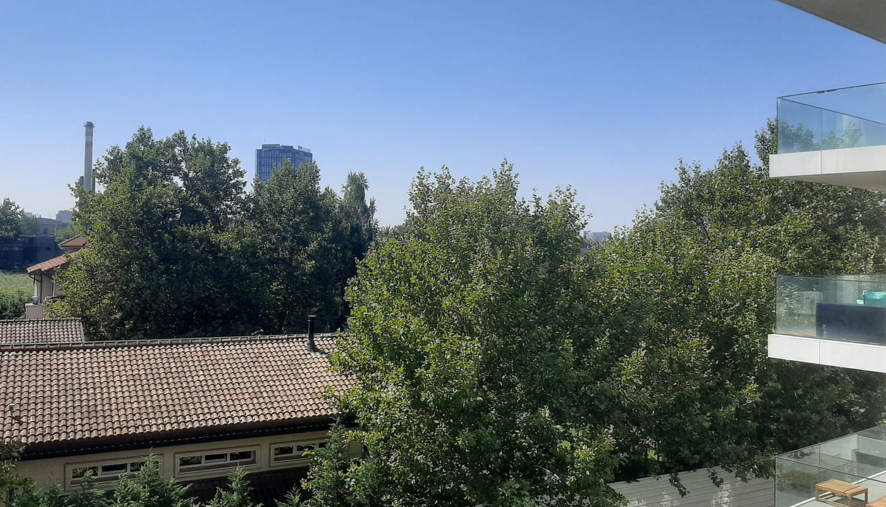 Vanzare Apartament modern cu 2 camere etaj 3 langa Petrom City - imaginea 7