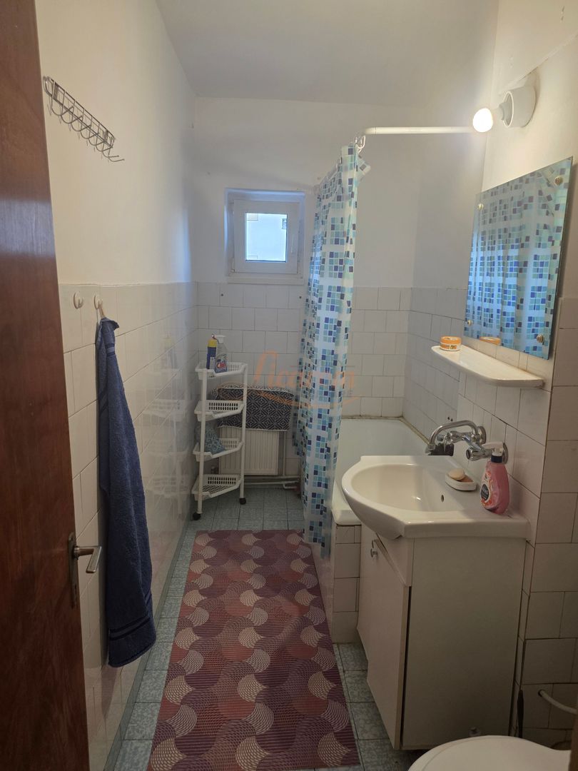 Apartament 3 camere decomandat, Carpatilor zona Spitalul Judetean, - imaginea 12