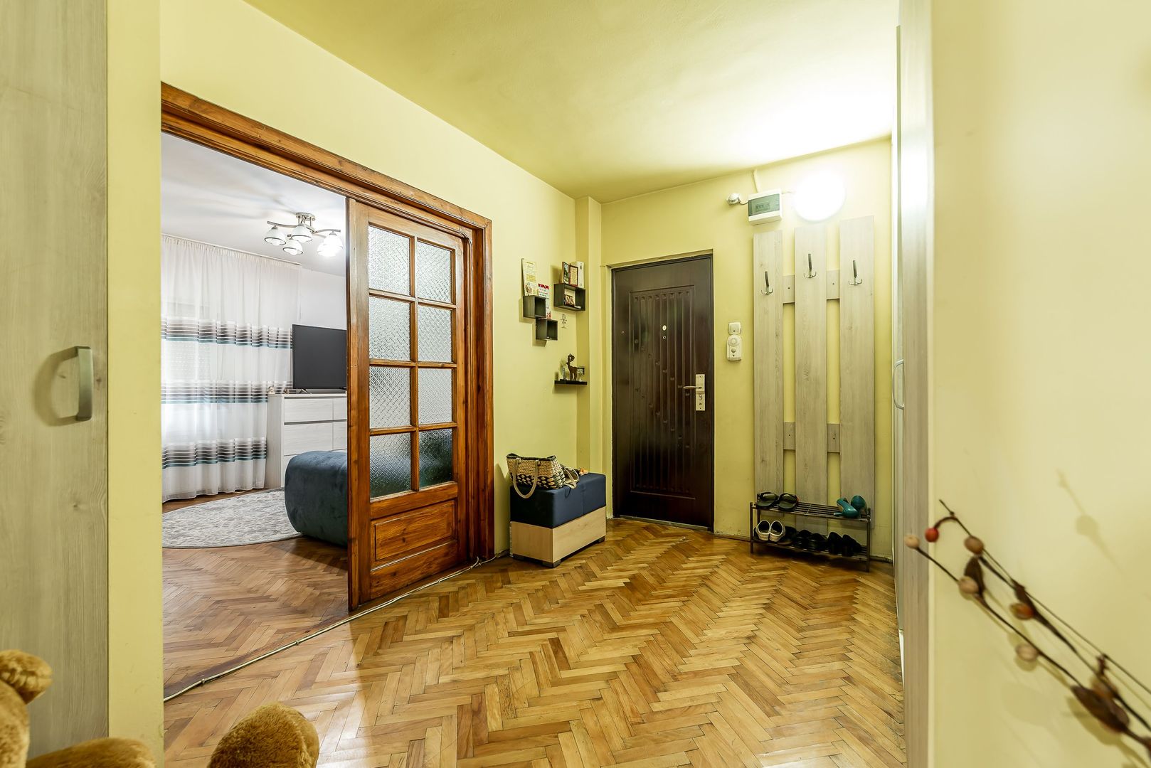 Imagine 3 - 🏡 3 camere, 2 băi, parter – Aurel Vlaicu | 79.000 €