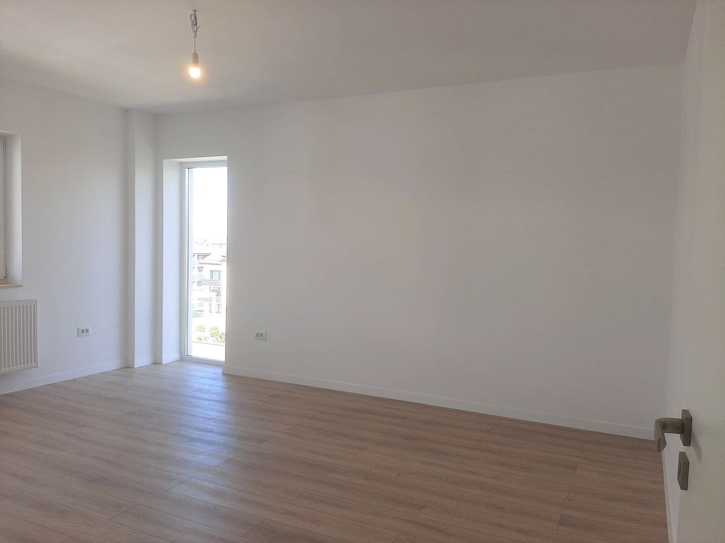 Un Apartament Pentru O Viață Bună  Coresi  2025 - imaginea 3
