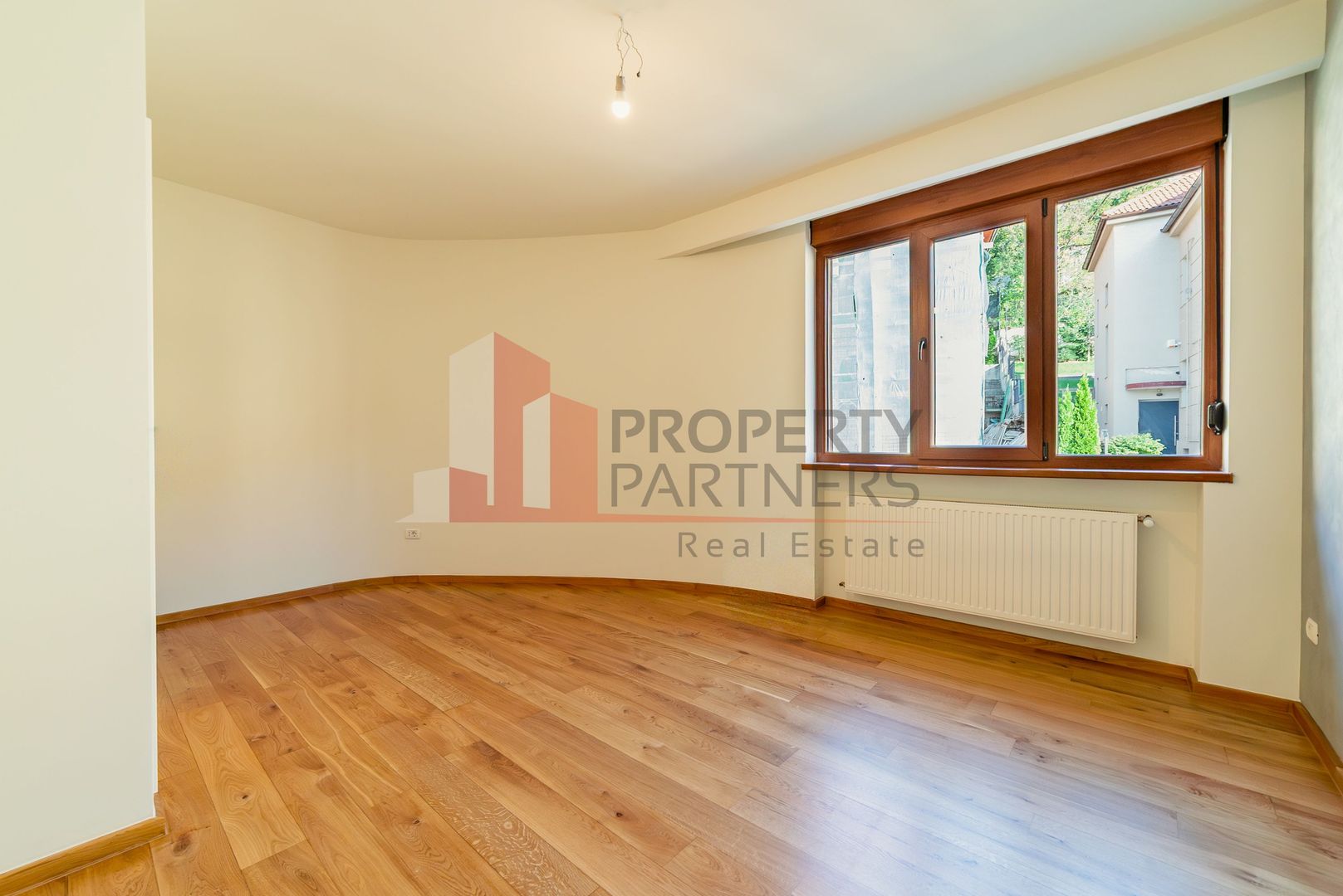 Apartament Duplex Elegant cu Terasă Panoramică – Dealul Cetății, Brașov - imaginea 8