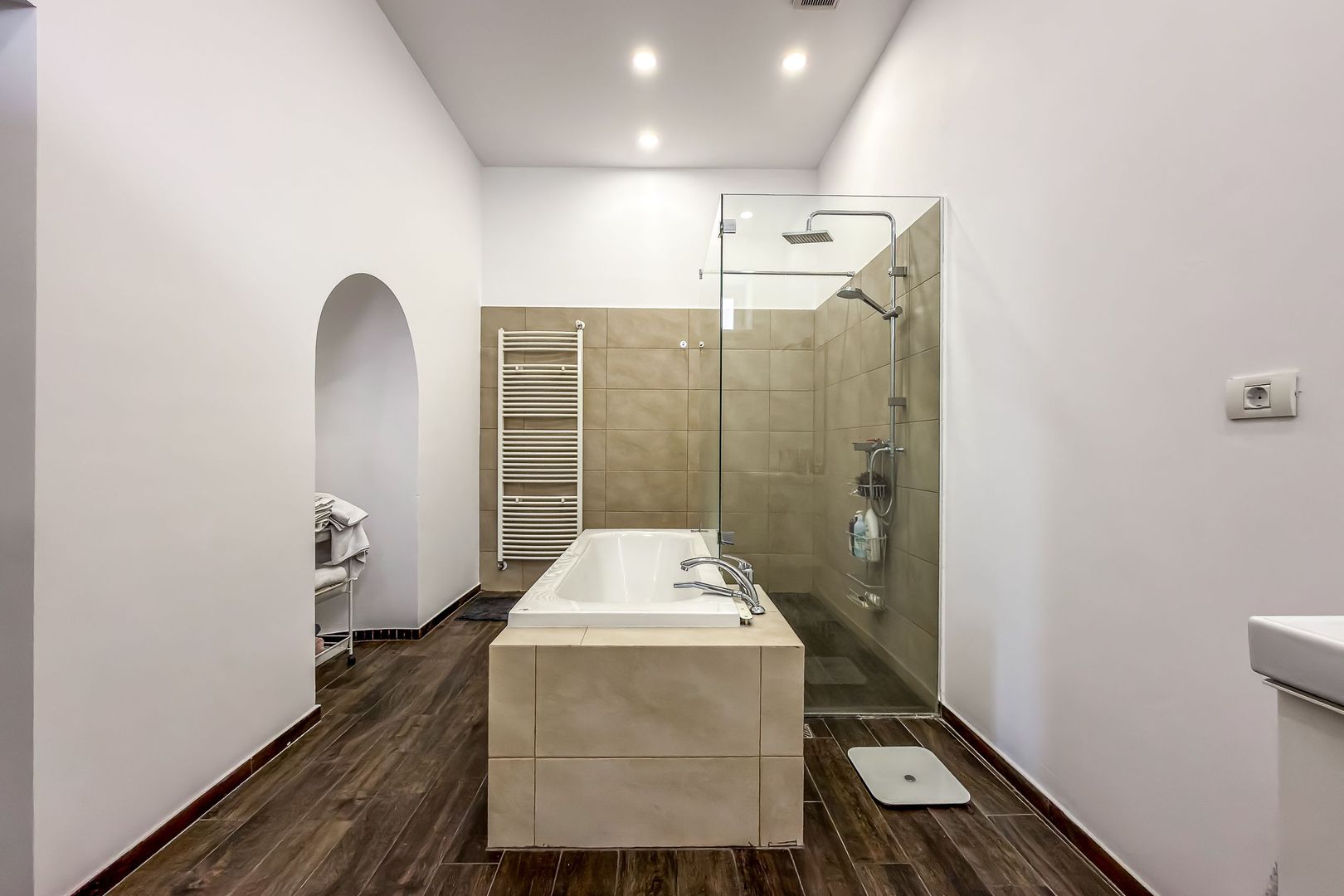 Imagine 10 - Spațiu de birouri premium de închiriat, 160 mp utili | KM 0