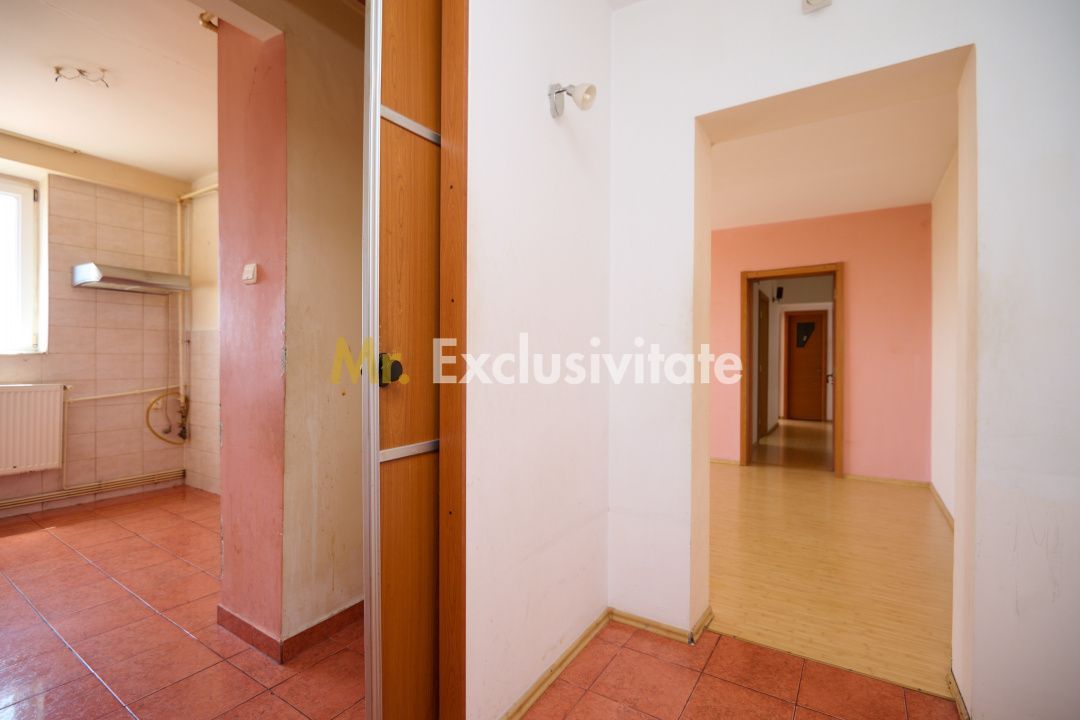 Apartament 4 Camere Decomandat | Craiovei | 3 Balcoane | Parcare - imaginea 3