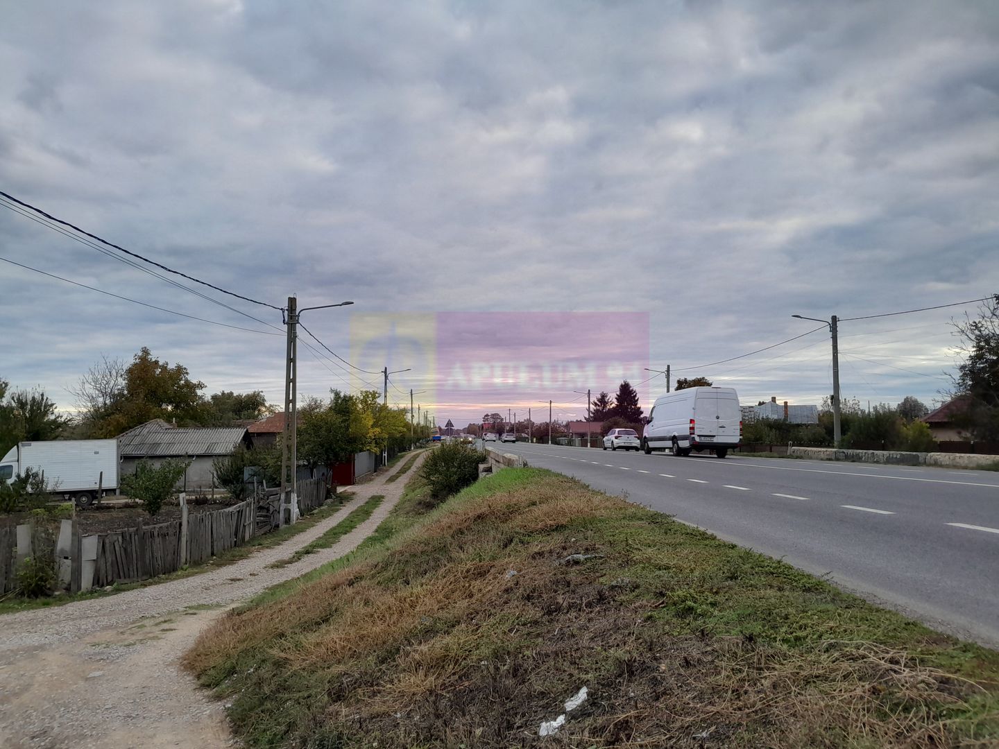 VANZARE TEREN 2000 MP  (52 ML DESCHIDERE LA E85 ) -  COSERENI( il )