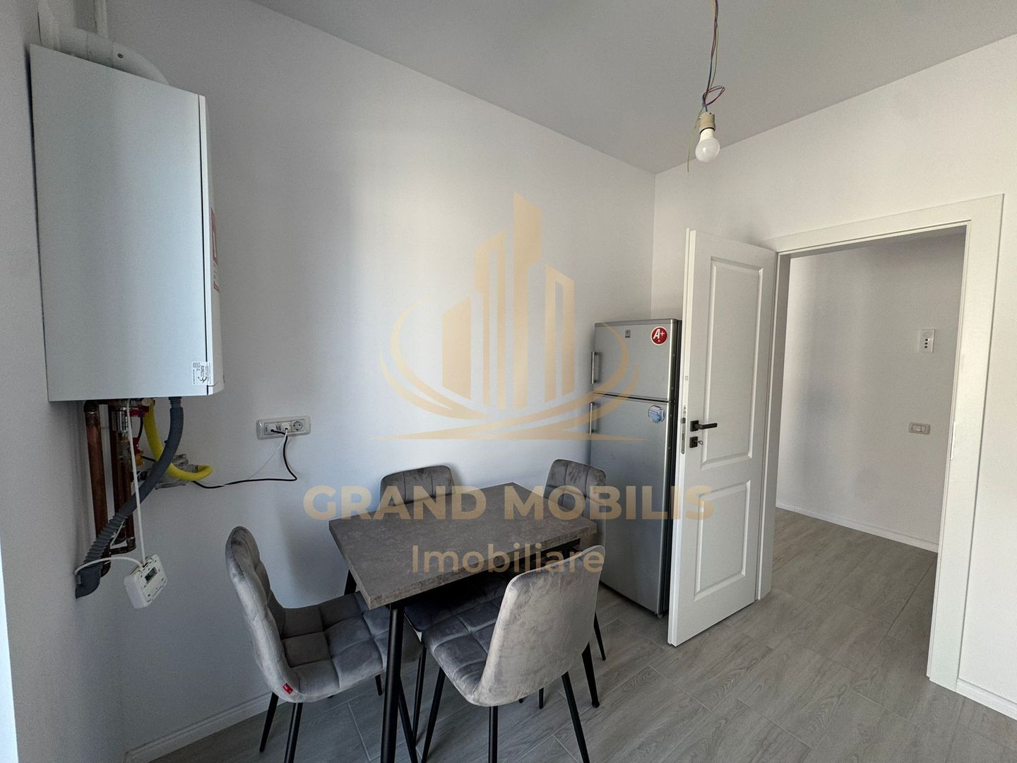 Apartament 2 camere, mobilat, Giroc | Etaj 1 | Pod integral | Parcare - imaginea 5