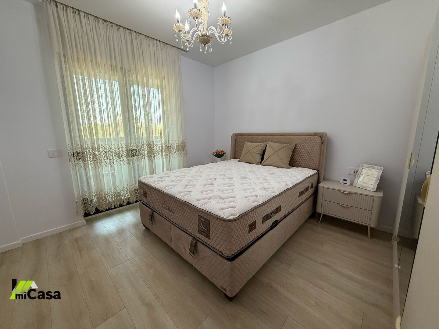 3 camere, Flamingo Luxury 2 - imaginea 5