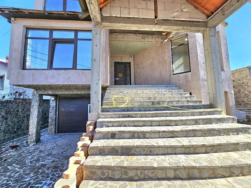 Glina vila noua cu piscina