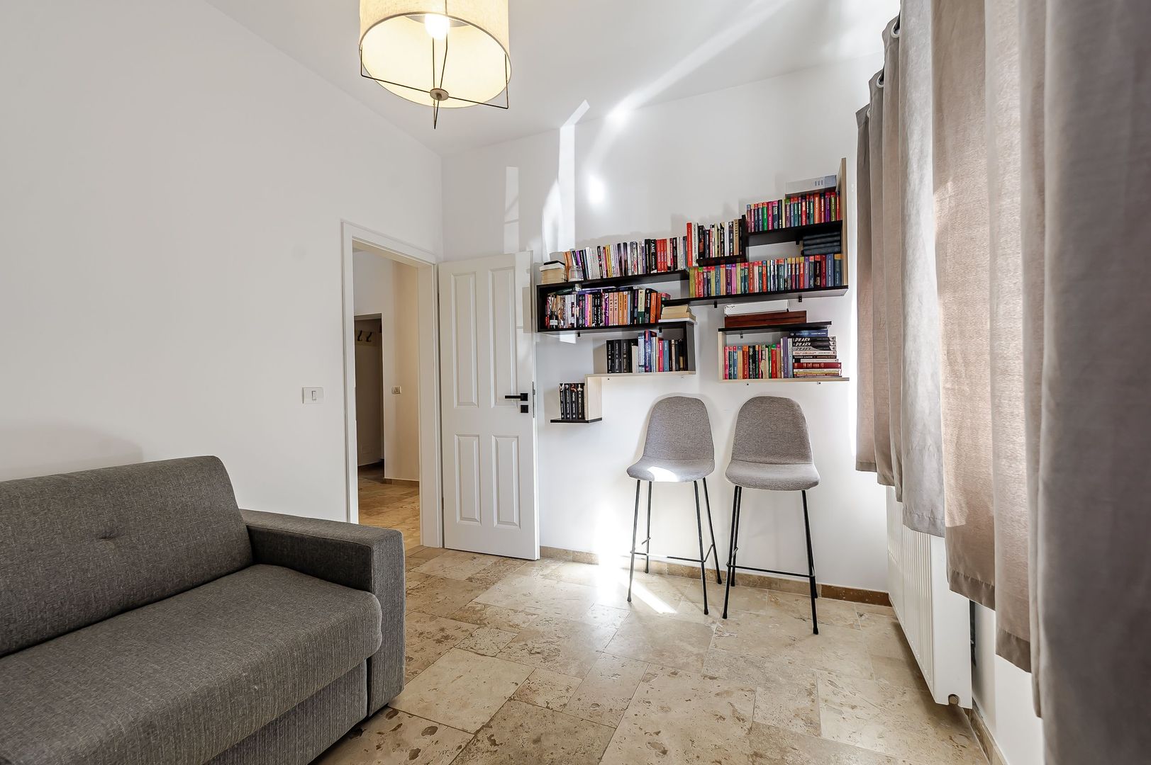 Imagine 9 - Casă de vânzare – Via Carmina, Vladimirescu -zonă rezidențială premium