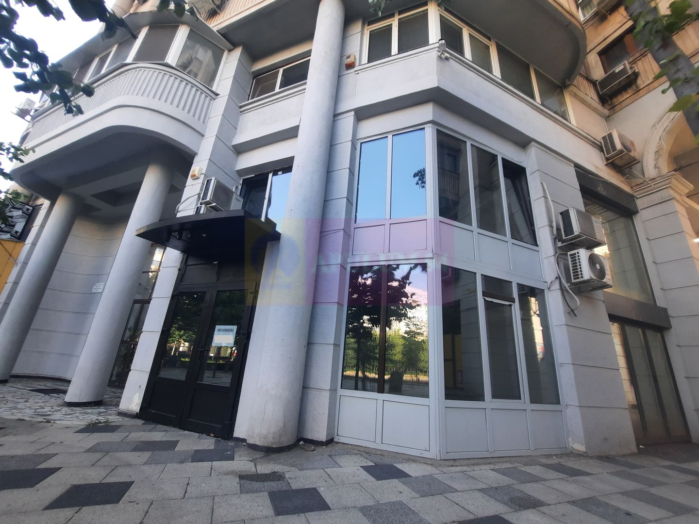 Inchiriere spatiu comercial inzona Decebal