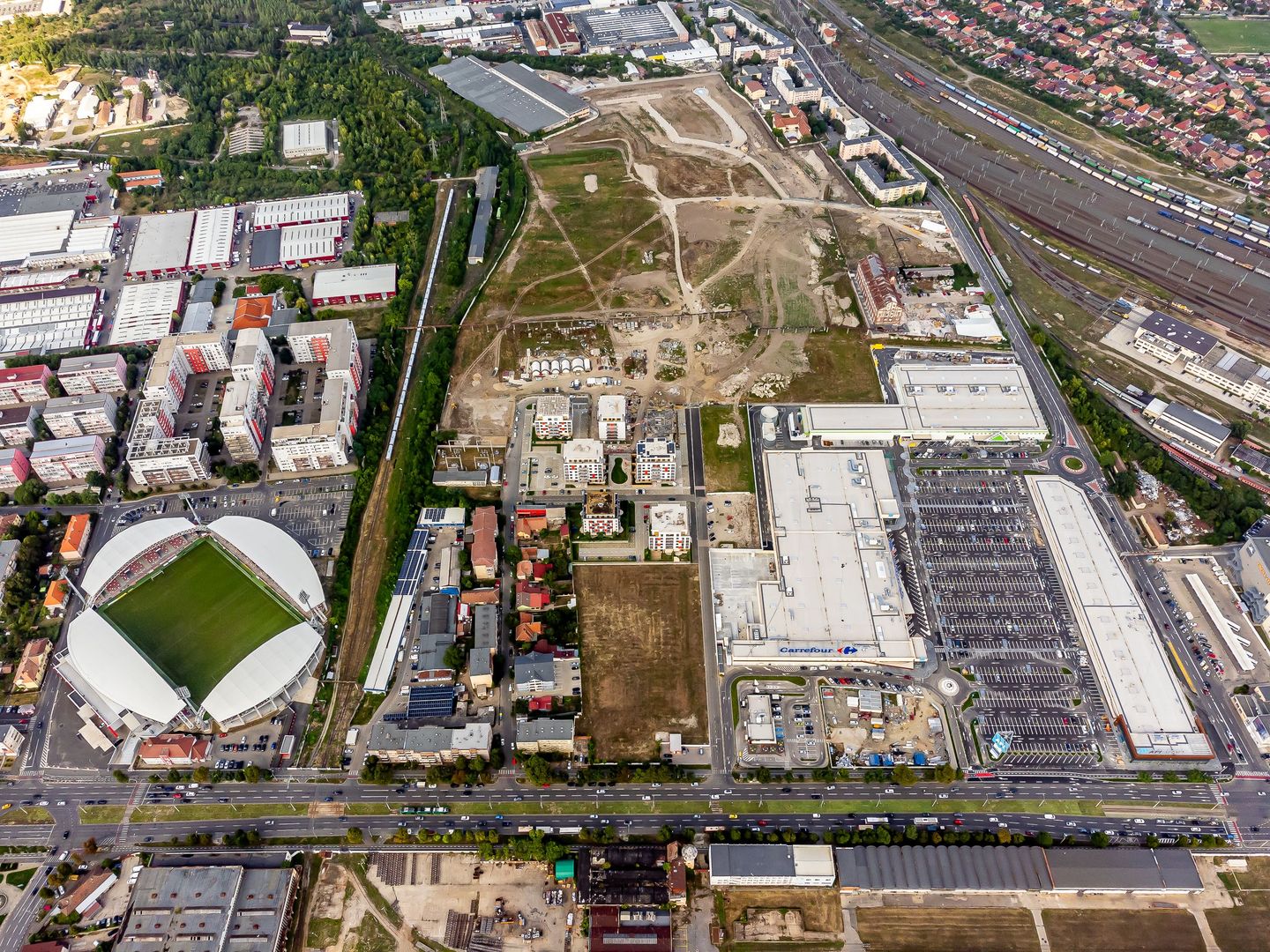 Imagine 11 - Teren pentru construcție de case, în ARED CITY.