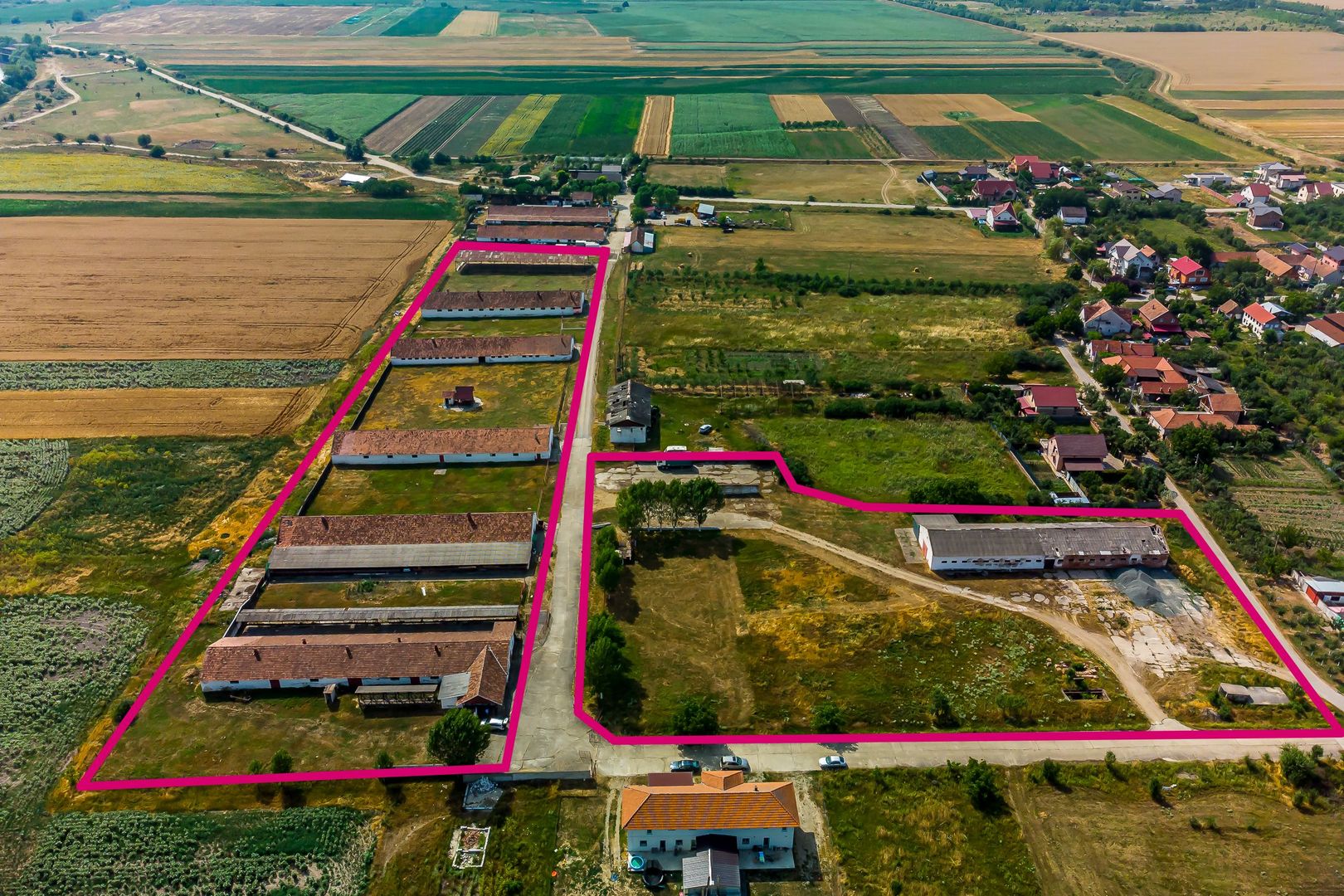 Imagine 10 - Fermă Mândruloc 2,5 ha