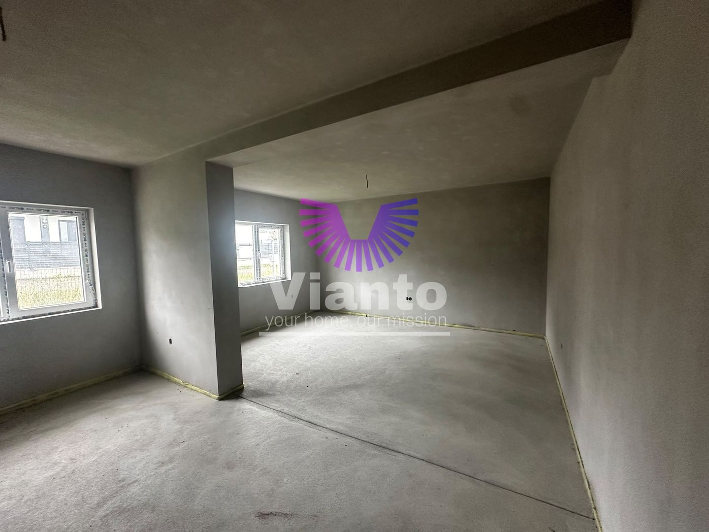 Casa Individuala cu 4 Camere 210mpu si Teren 727mp in Cisnadie