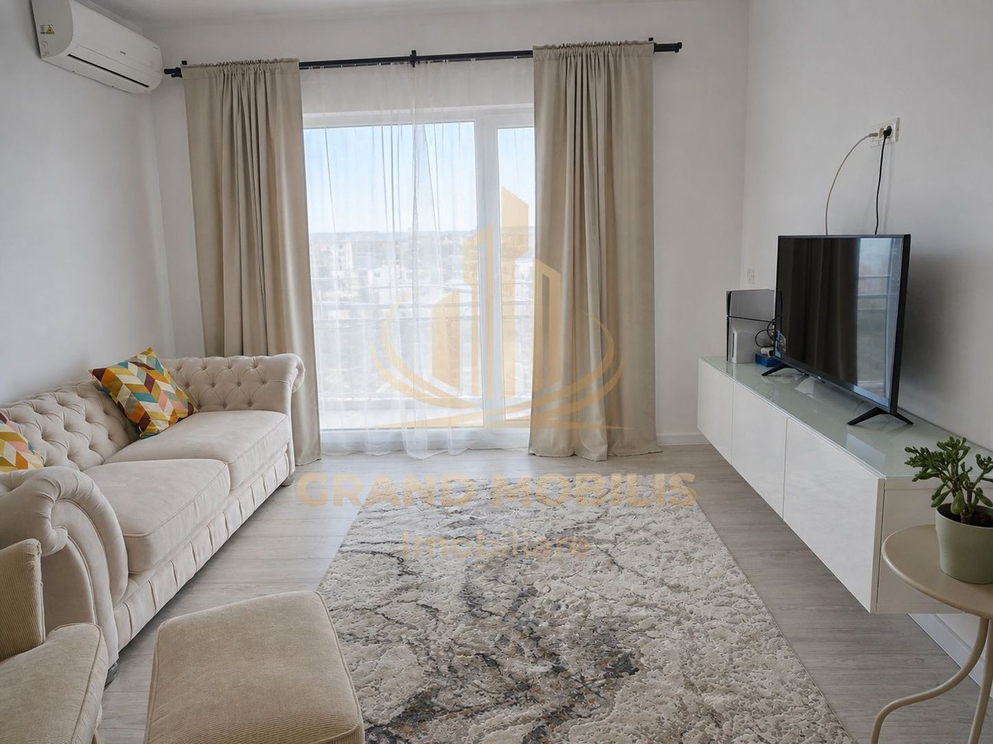 Apartament 2 camere Mehala | Bloc nou | Parcare | Etaj 1