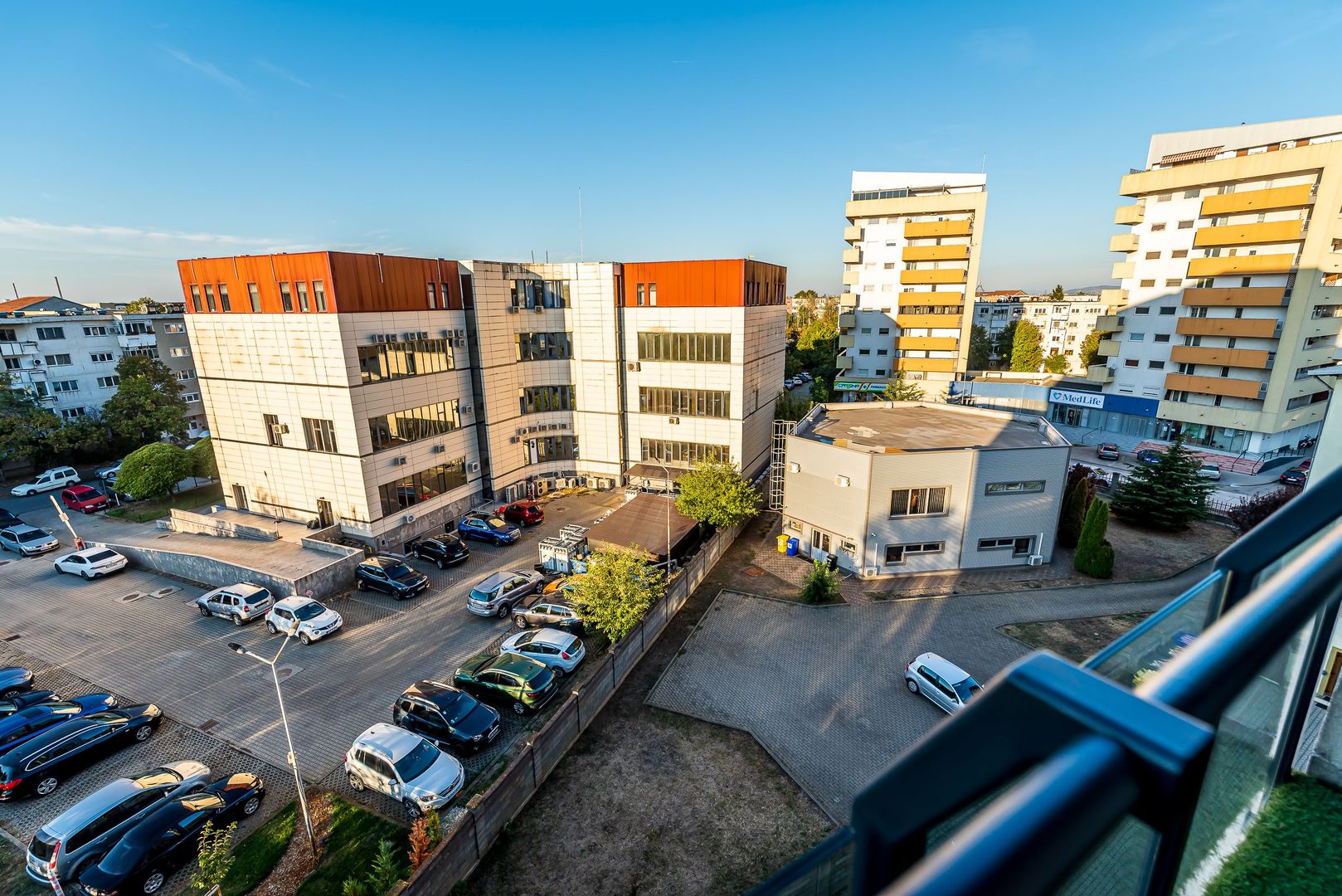 Imagine 12 - La câtiva pași de mal | 2 camere, 52 mp utili, bloc nou cu lift