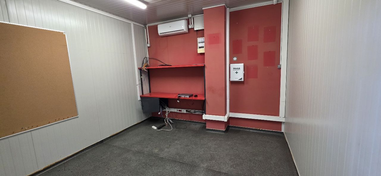 Republica spatiu industrial 200 mp de inchiriat - imaginea 29