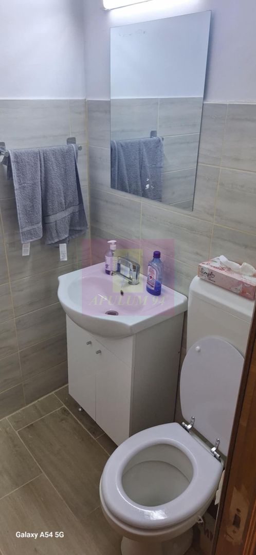 Vanzare apartament in zona Decebal- Calarasilor, metrou magistrala M2 - imaginea 9