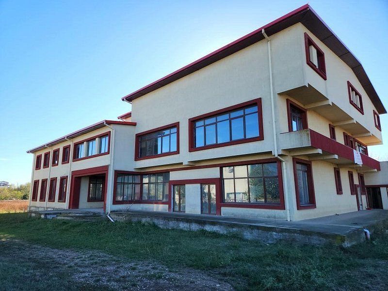 Pantelimon  de vanzare spatiu comercial 1600 mp