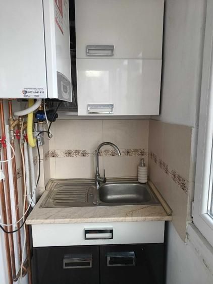 Apartament decomandat cu 2 camere, centrală proprie – zona Modern - imaginea 7
