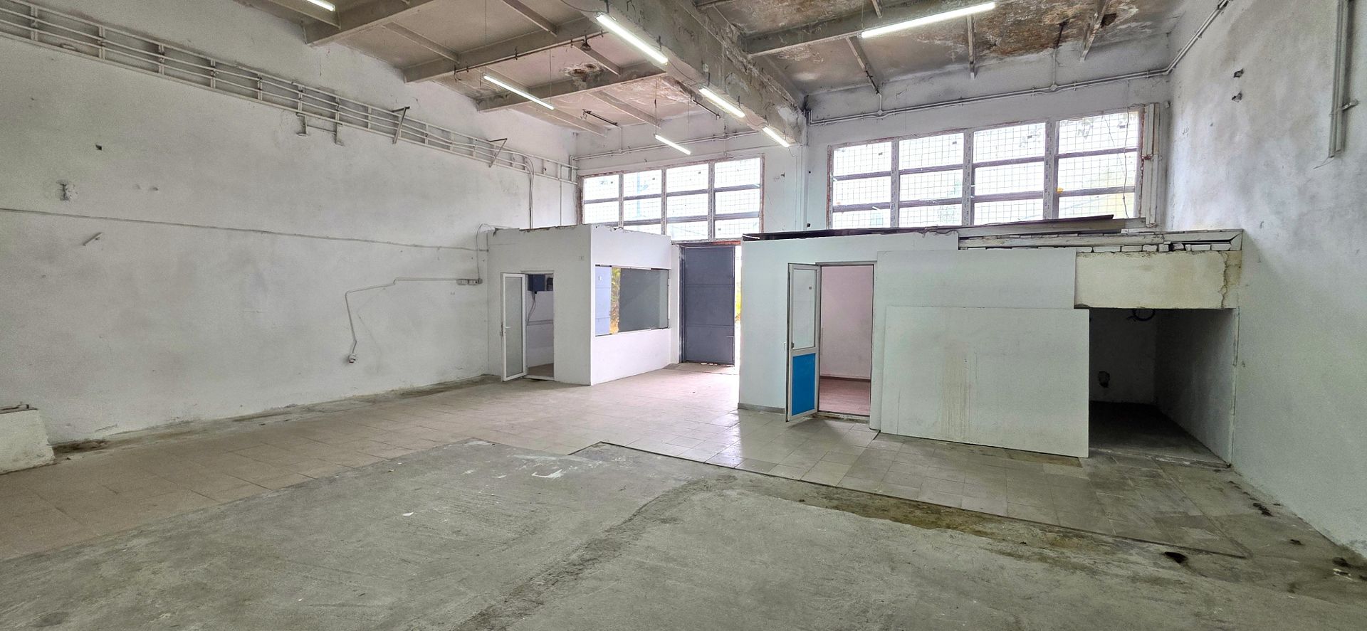 Hală de închiriat Sector 3 – Șos. Industriilor – 140 mp