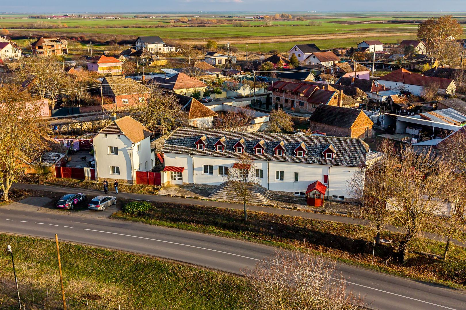 Clădire potrivită pentru proiecte educaționale sau de îngrijire