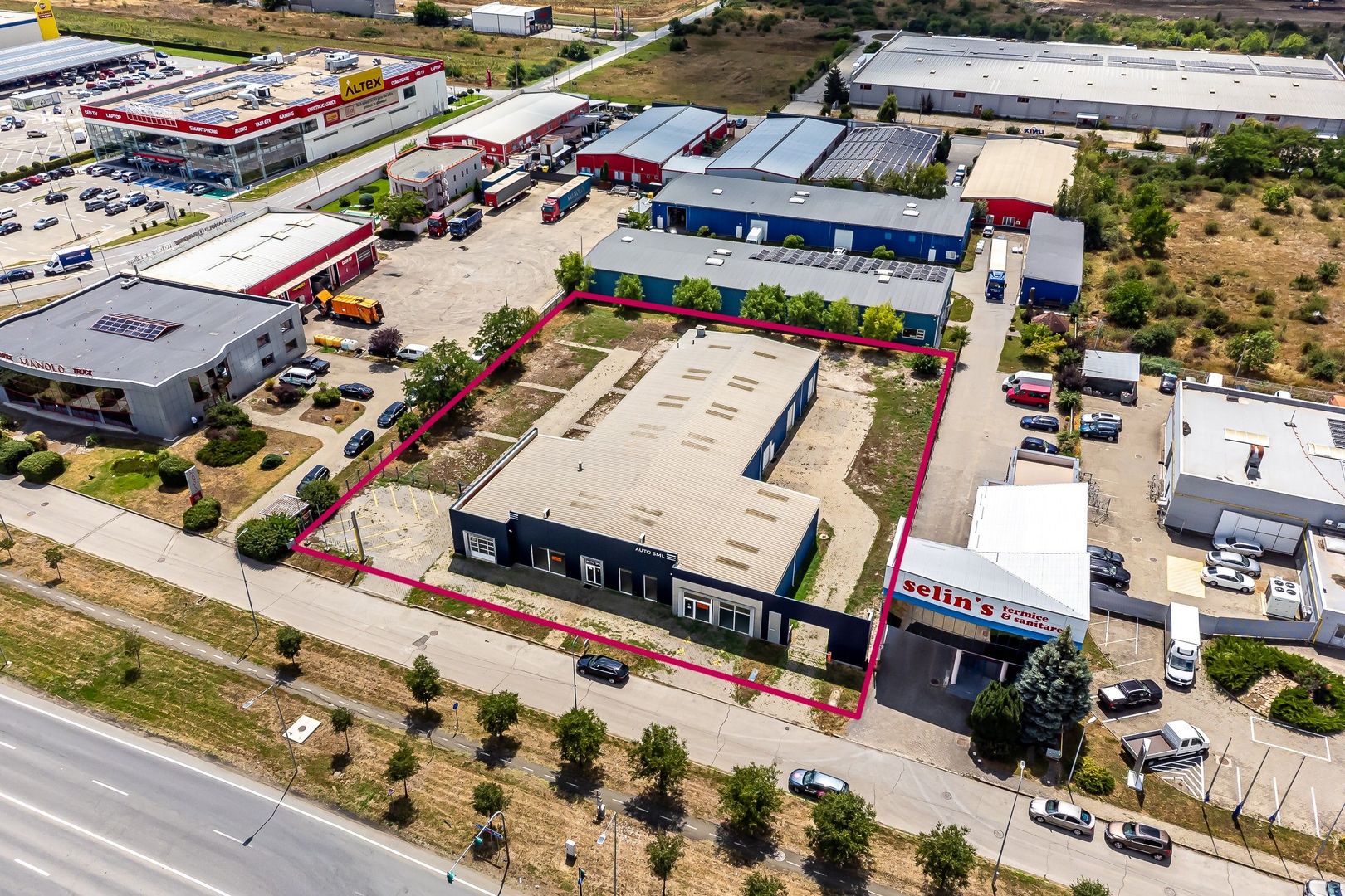 Reprezentanță auto de vânzare – Arad, Zona Industrială Micalaca Est